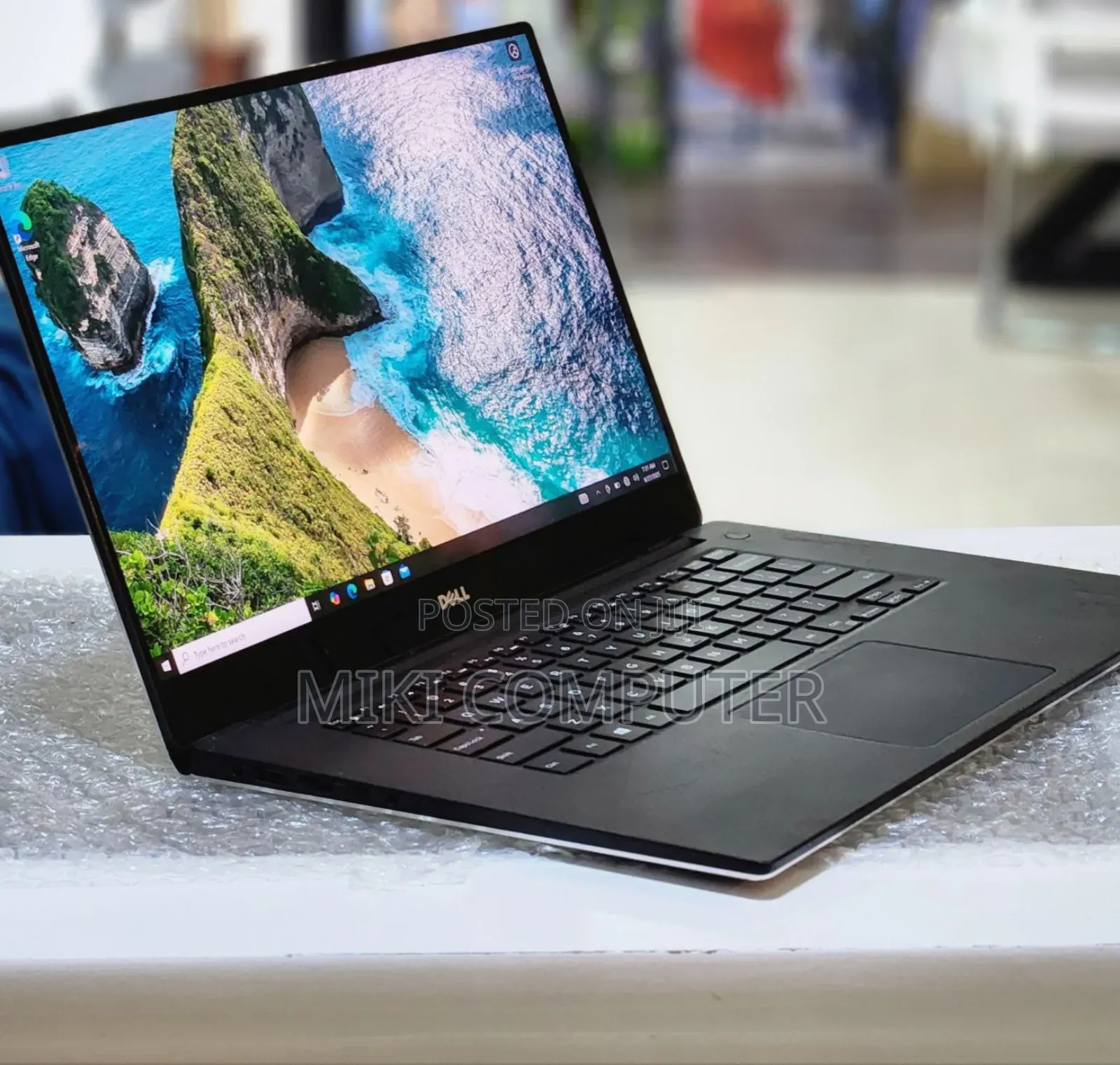 New Laptop Dell XPS 15 16GB Intel Core I7 SSD 512GB