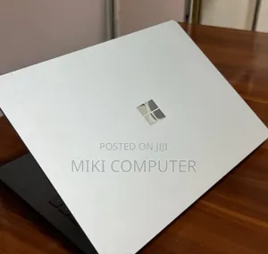 New Laptop Microsoft Surface 16GB Intel Core I7 SSD 512GB