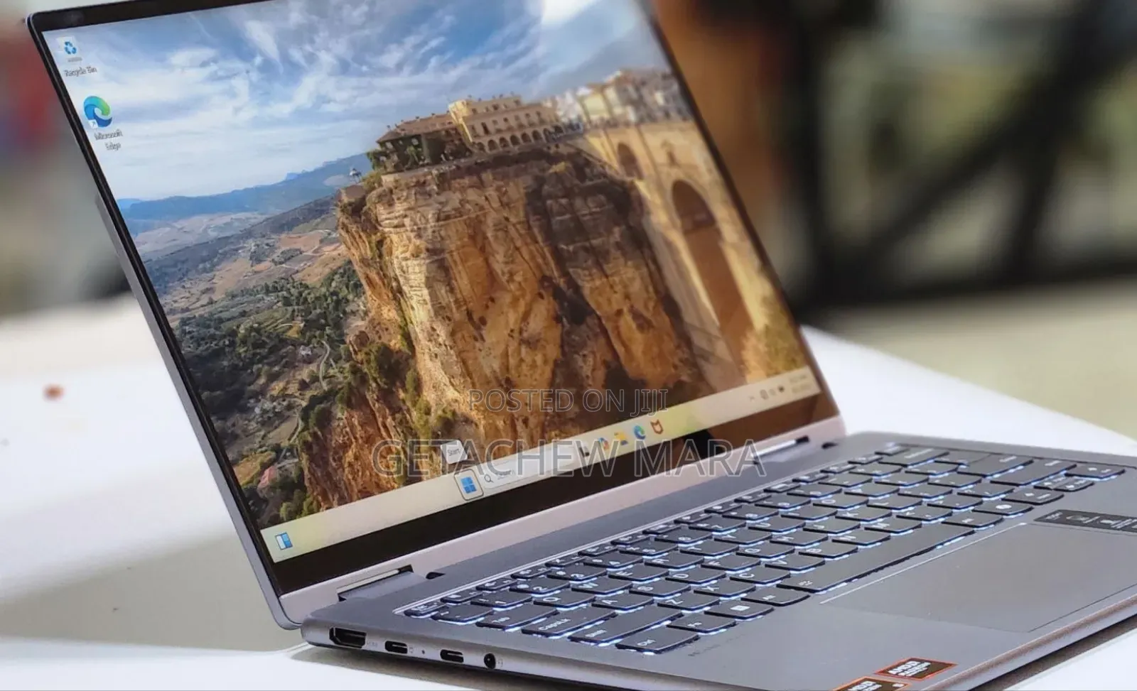 New Laptop Lenovo ThinkPad Yoga 8GB AMD Ryzen 5 SSD 512GB