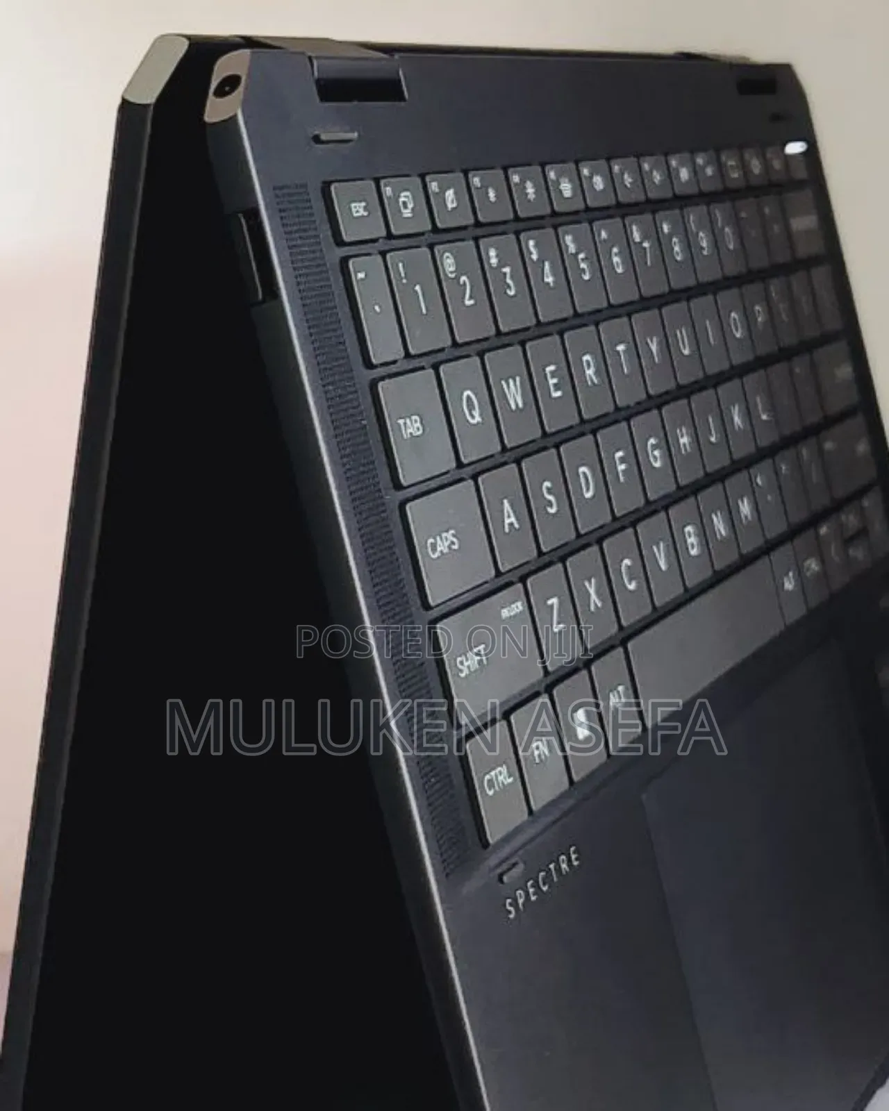 New Laptop HP Spectra 13 16GB Intel Core Ultra 7 SSD 1T