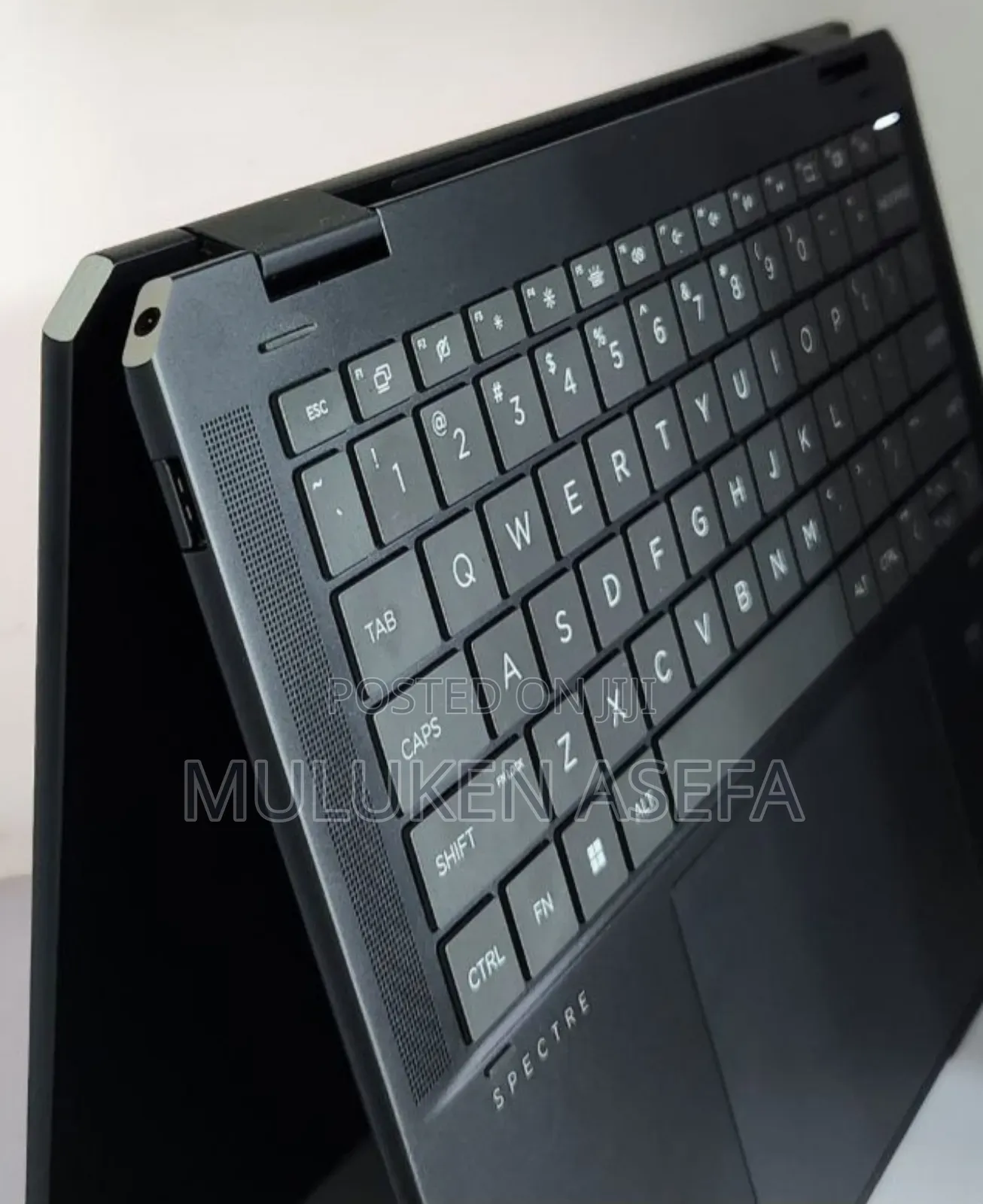 New Laptop HP Spectra 13 16GB Intel Core Ultra 7 SSD 1T