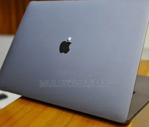 New Laptop Apple MacBook Pro 2019 32GB Intel Core I9 SSD 1T