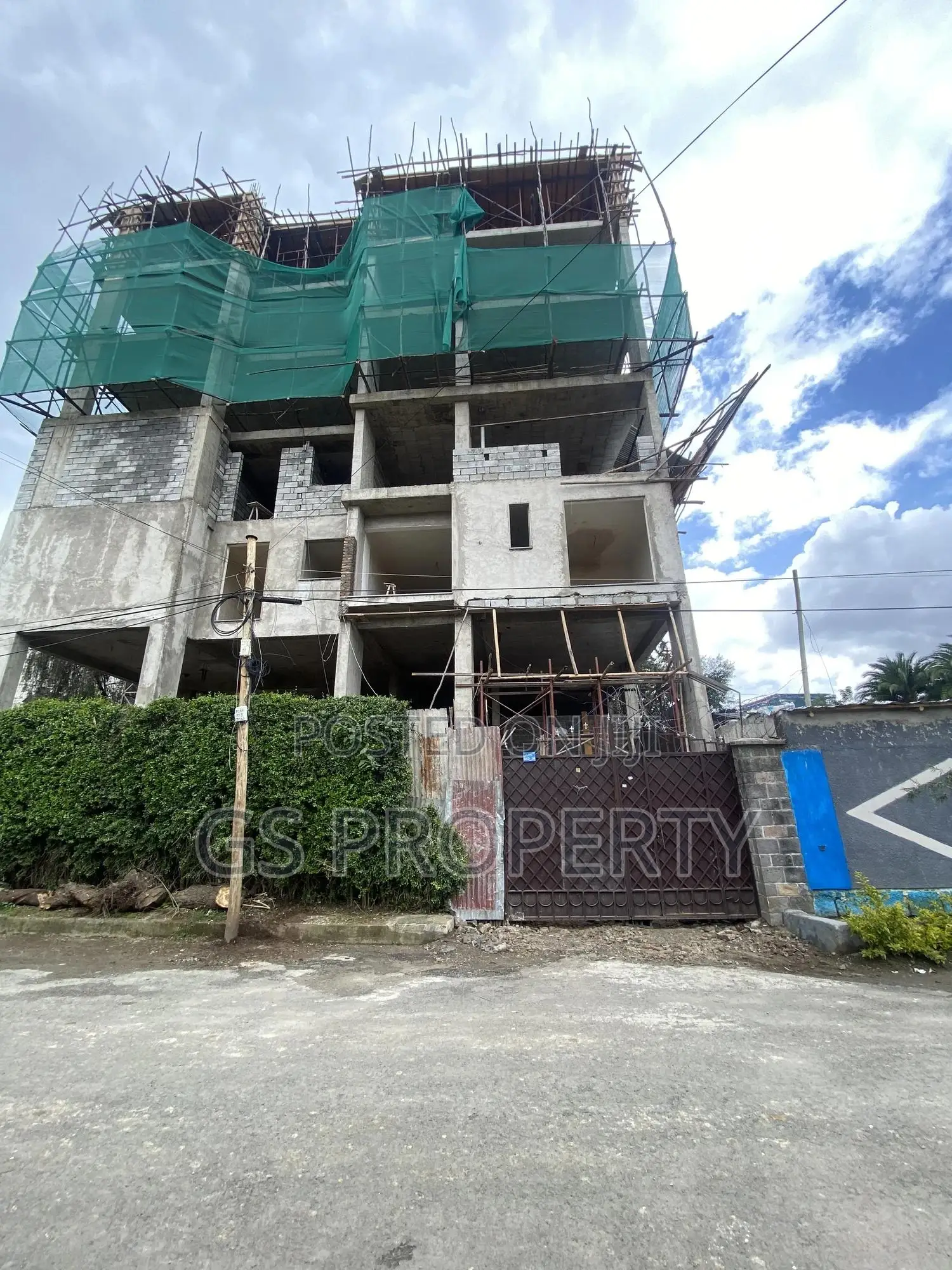 3bdrm Apartment in Bole for sale