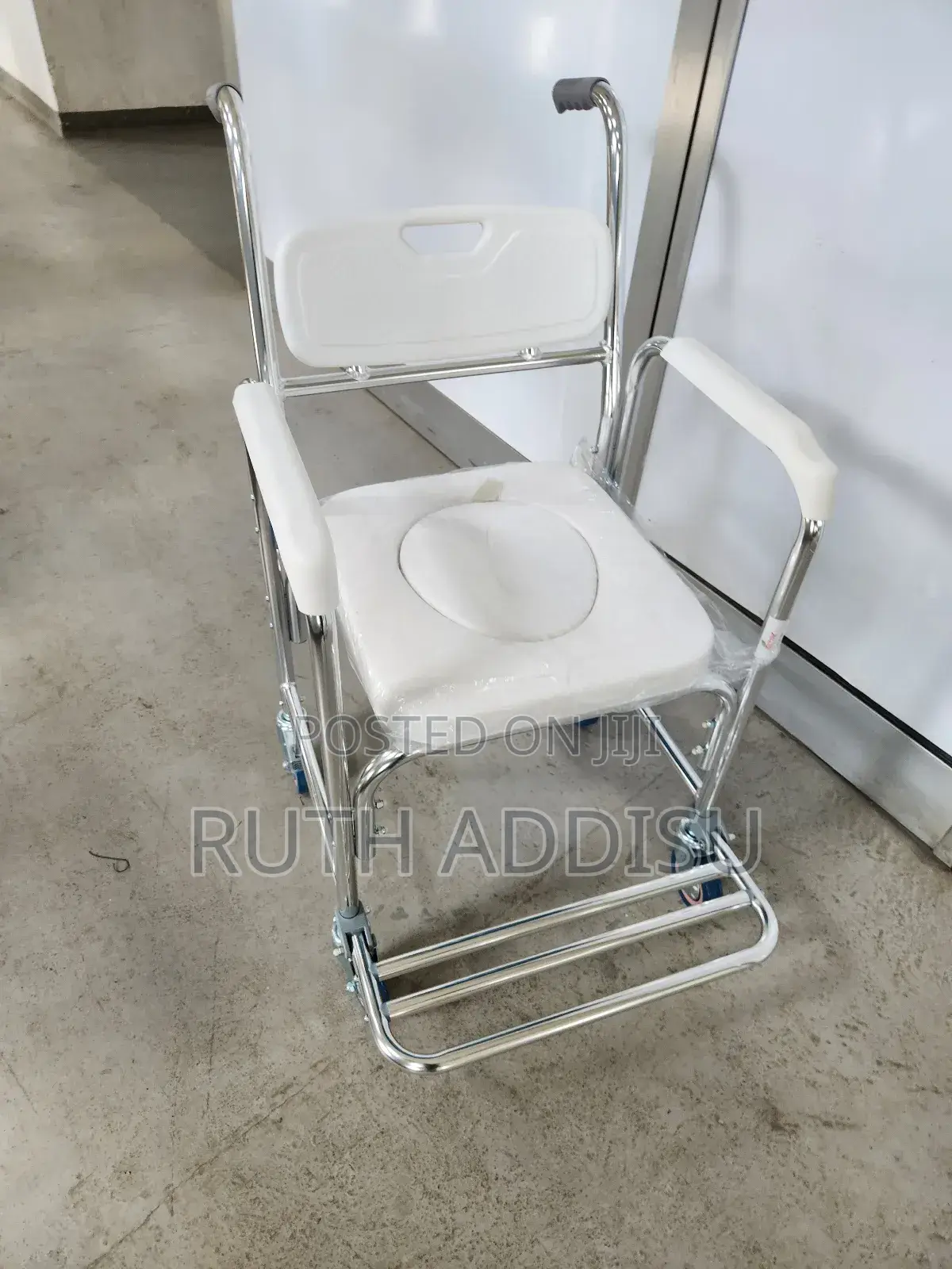 Medical Wheelchair絫的commode Wheelchair宕你commode Wheelchair奈之wheelchair