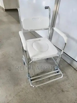 Medical Wheelchair絫的commode Wheelchair宕你commode Wheelchair奈之wheelchair