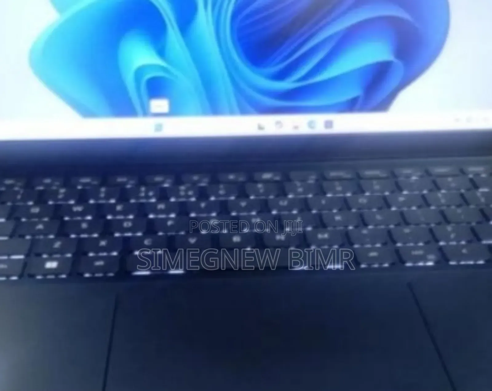 New Laptop Dell Inspiron 15R SE 7520 16GB Intel Core i7 SSD 512GB