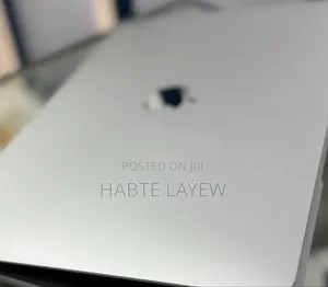 New Laptop Apple MacBook Pro M1 8GB Apple M1 SSD 256GB