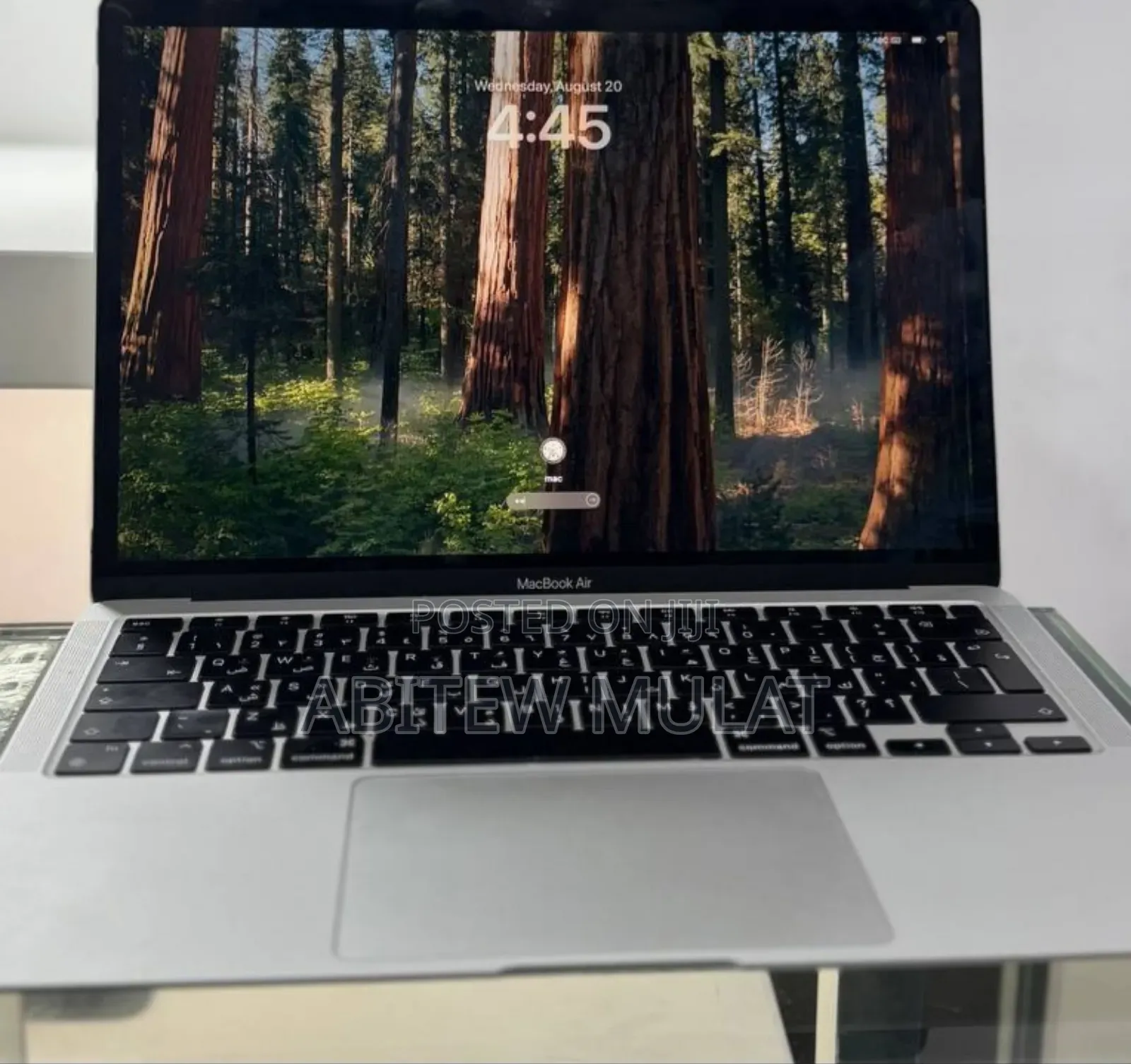 New Laptop Apple MacBook Air 2020 M1 8GB Apple M1 SSD 256GB