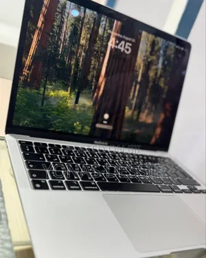 New Laptop Apple MacBook Air 2020 M1 8GB SSD 256GB