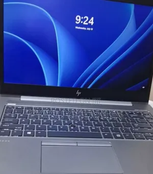 New Laptop HP ZBook 14u G5 16GB Intel Core I7 SSD 512GB