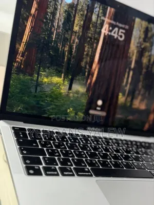 New Laptop Apple MacBook Air 2020 M1 8GB Apple M1 SSD 256GB