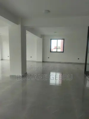 Complex Apartiment Rent for Spa Beuty Salon Grossery and Other