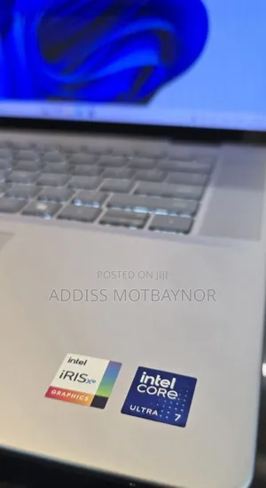 New Laptop Dell Inspiron 15 16GB Intel Core Ultra 7 SSD 1T