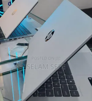 New Laptop HP OmniBook 5 Flip 8GB Intel Core Ultra 5 SSD 512GB