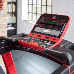 Photo - Reebok Jet 200 Series Treadmill + Bluetooth and Display
