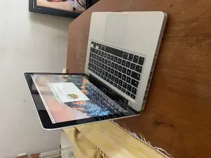 Laptop 4GB SSD 500GB