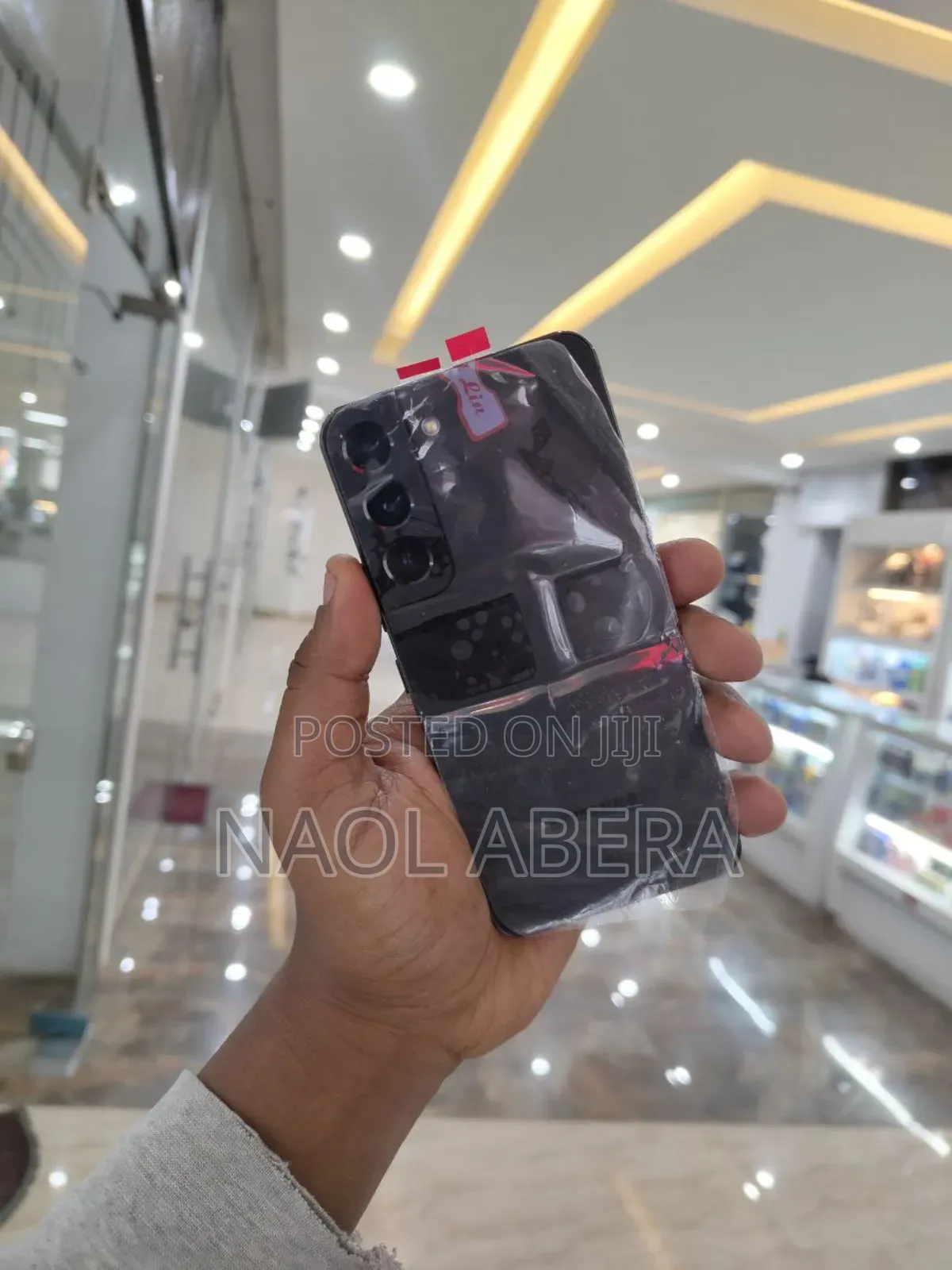 New Samsung Galaxy S22 5G 256 GB Black