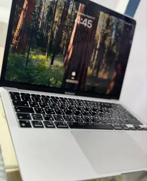 New Laptop Apple MacBook Air 2020 M1 8GB Apple M1 SSD 256GB