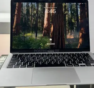 New Laptop Apple MacBook Air 2020 M1 8GB Apple M1 SSD 256GB