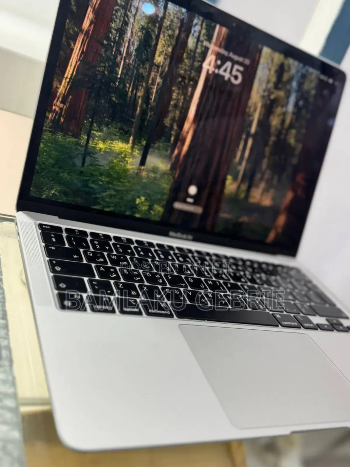 New Laptop Apple MacBook Air 2020 M1 8GB Apple M1 SSD 256GB