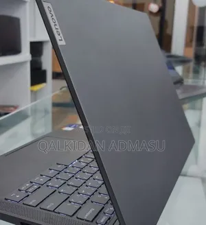 New Laptop Lenovo Ideapad 3 16GB Intel Core i7 SSD 512GB
