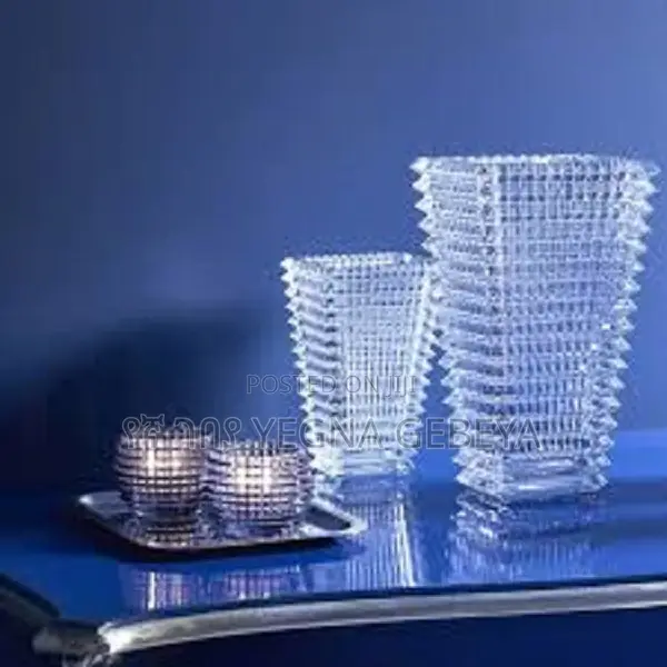 Small Cylinder Flower Vase