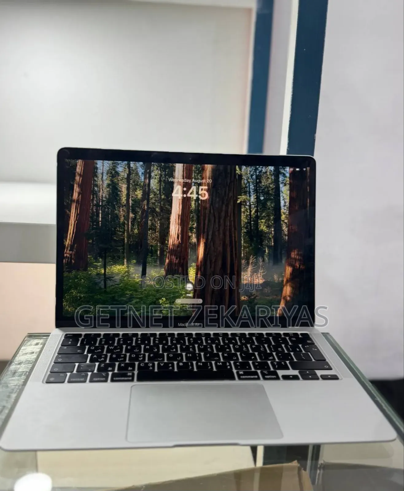 New Laptop Apple MacBook Air 2020 M1 8GB Apple M1 SSD 256GB