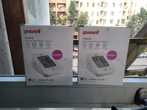 Photo - Blood Pressure Monitor羇§Bp Machine疥∞Automatically Monitoring櫥₷Bpm Box