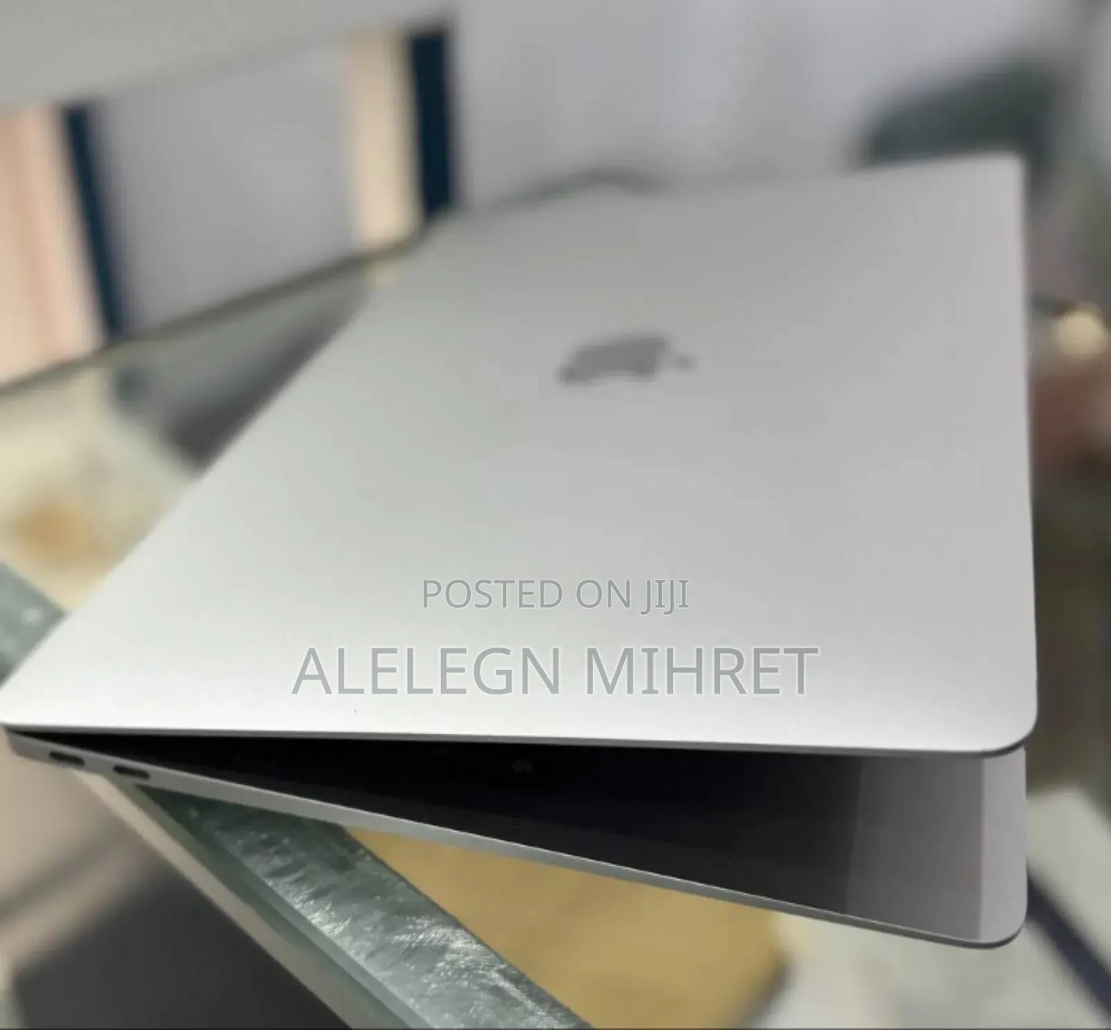 New Laptop Apple MacBook Air 8GB Apple M1 SSD 256GB