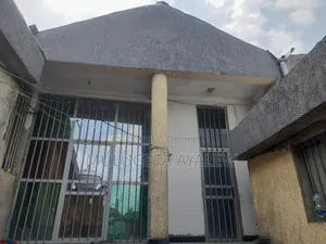 Photo - Furnished 3bdrm House in Akaky Kaliti for sale