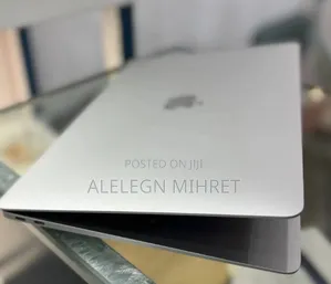 New Laptop Apple MacBook Air 8GB Apple M1 SSD 256GB