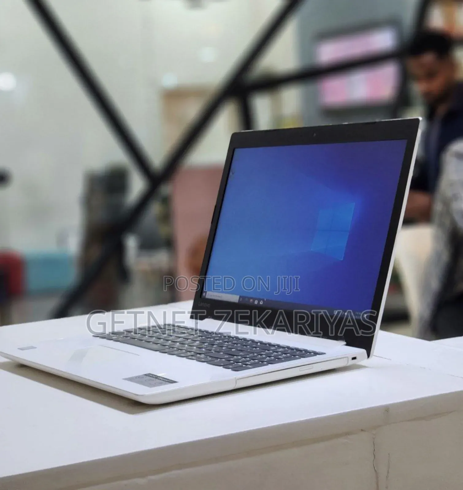 New Laptop Lenovo IdeaPad 330 8GB Intel Core I5 HDD+SSD 128GB