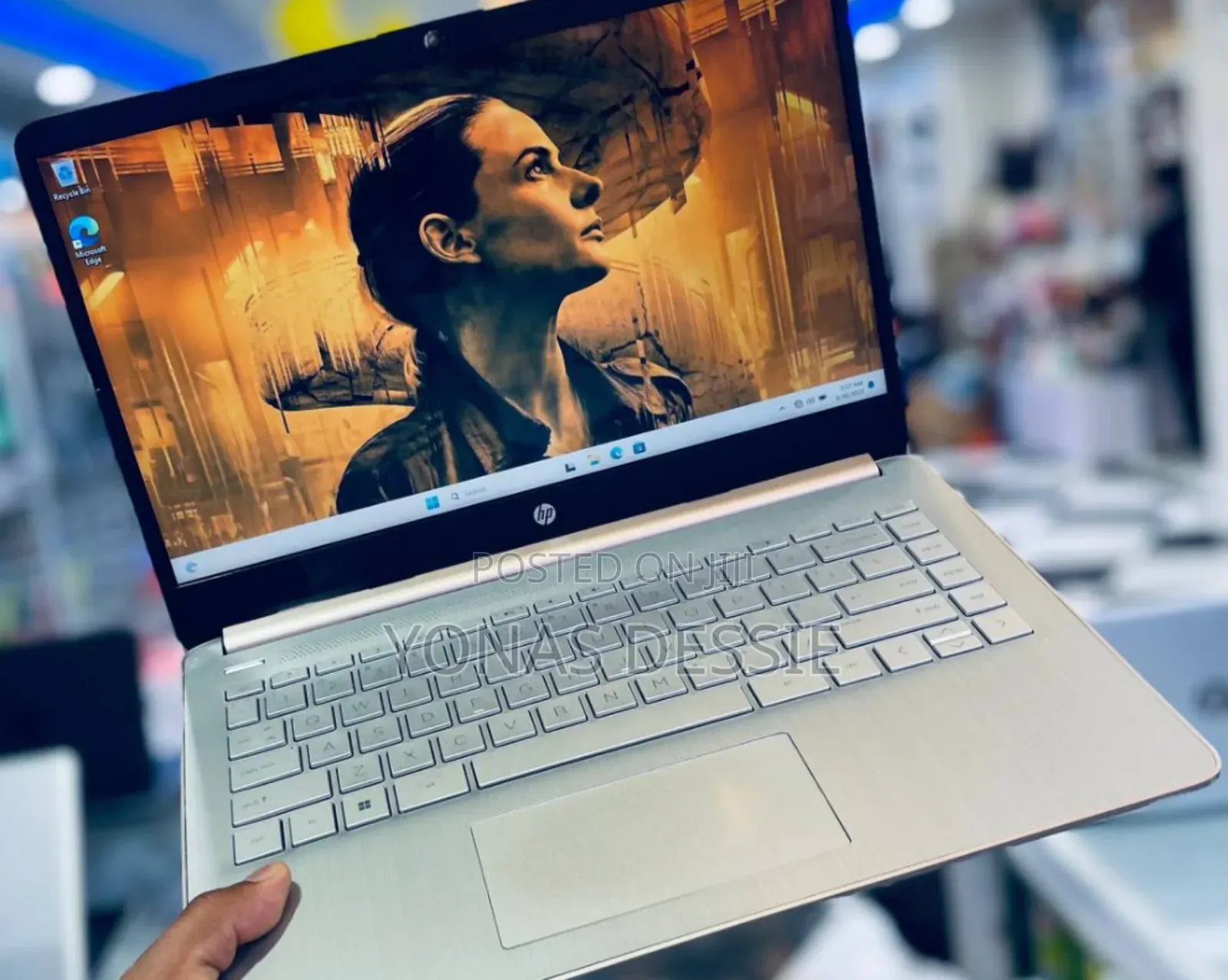 New Laptop HP Stream Notebook 4GB Intel Celeron SSD 60GB