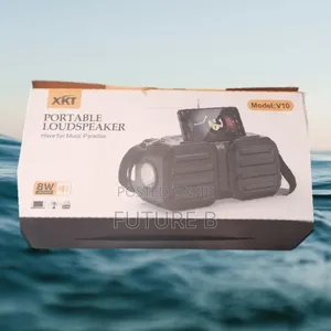 Photo - V10 Portable Loudspeaker Compact for Pole Mounting