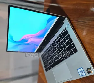 New Laptop Huawei Matebook D 15 8GB Intel Core i5 SSD 512GB