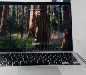 Photo - New Laptop Apple MacBook Pro M1 8GB Apple M1 SSD 256GB