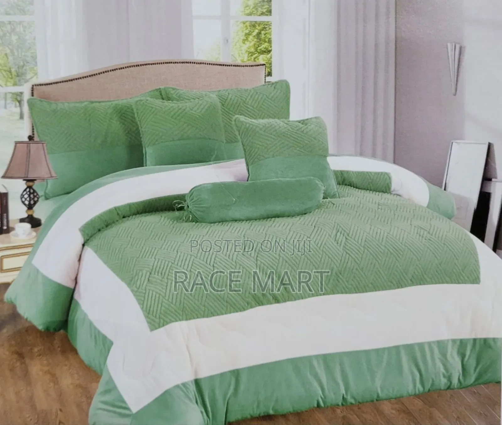 Seven (7) PCS Comforter Set