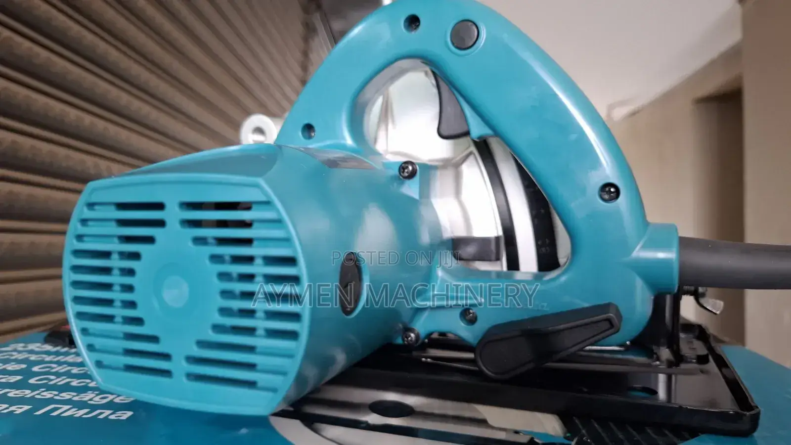 Makita Circular Saw 2000w ማኪታ መሰንጠቂያ