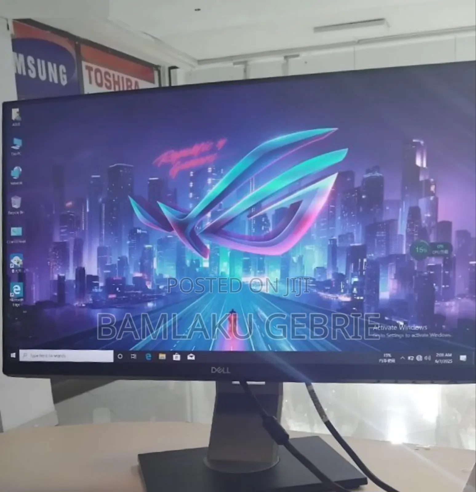 New Dell 24 Inch 
Dell 24" Inch Monitor
Frameless