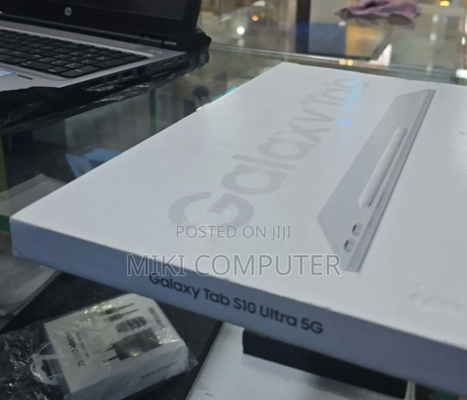 New Laptop Samsung Galaxy Book 2 12GB SSD 128GB