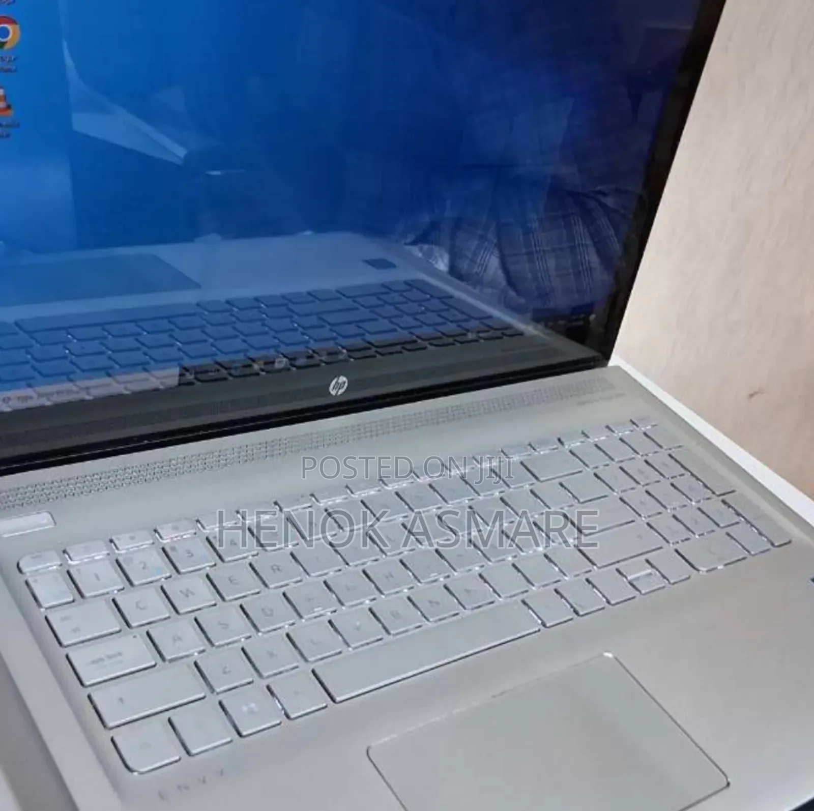 New Laptop HP Envy 15 8GB Intel Core I5 SSD 1T