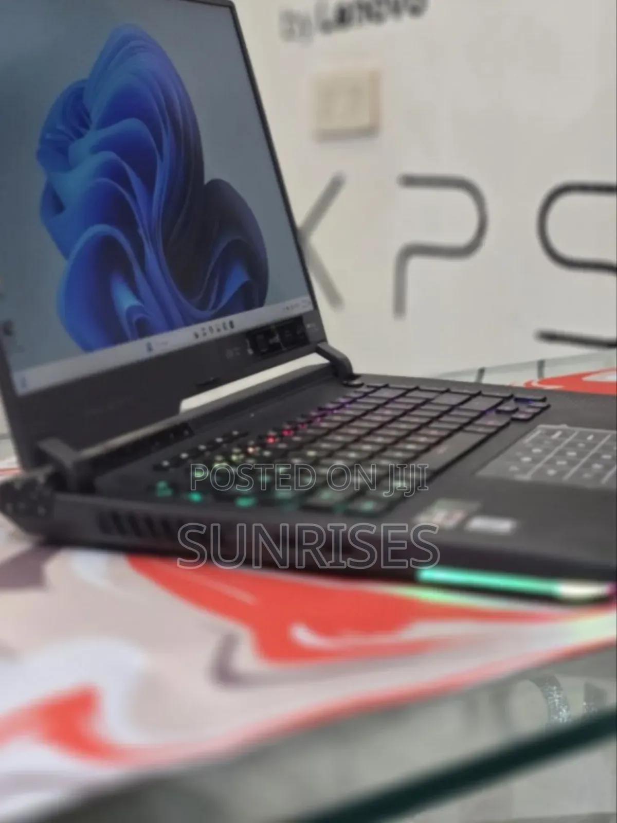 New Laptop Asus ROG Strix G15 16GB AMD Ryzen 9 SSD 512GB