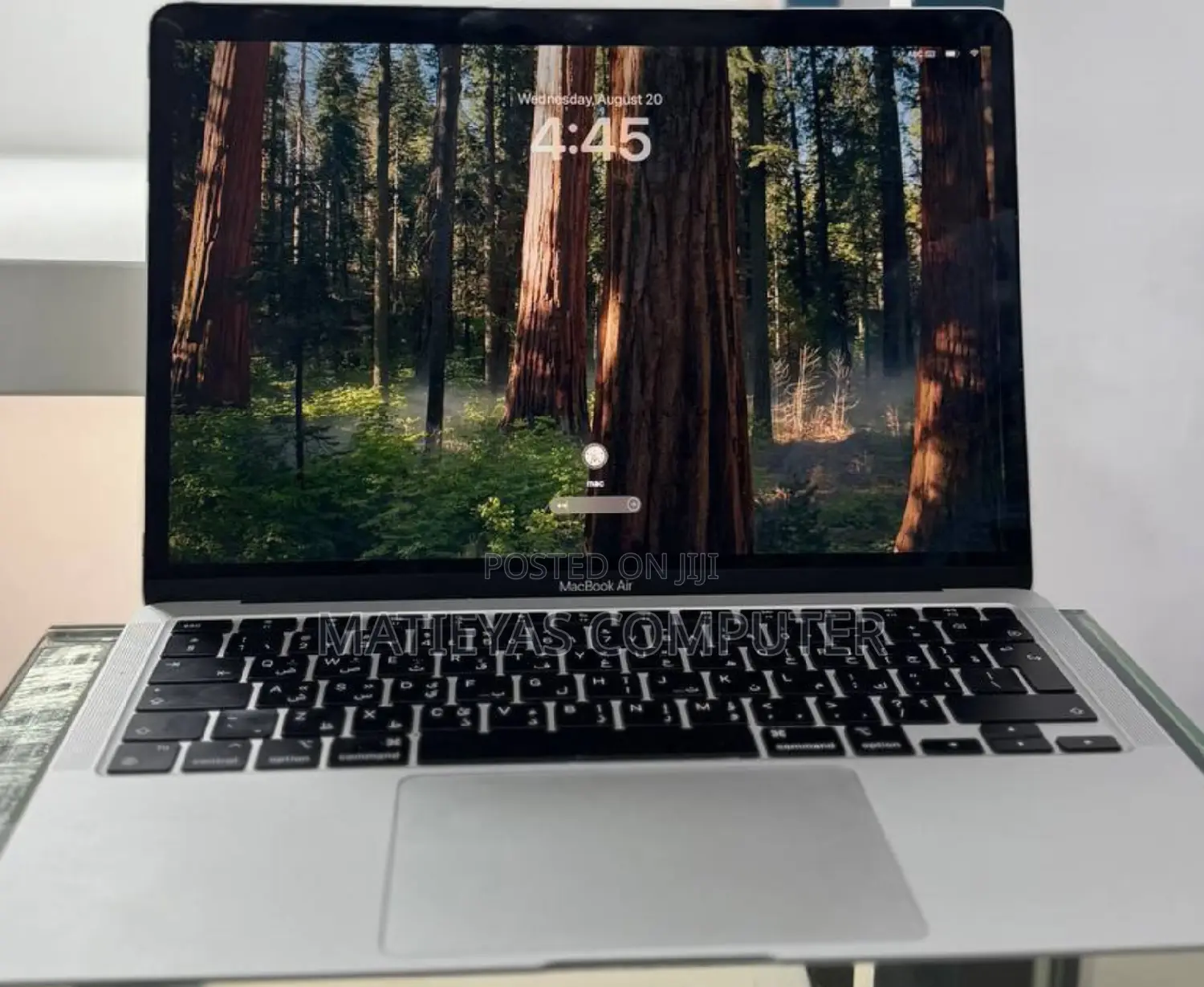 New Laptop Apple MacBook Air 2020 M1 8GB Apple M1 SSD 256GB