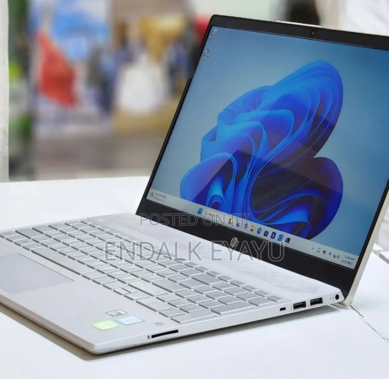 New Laptop HP Pavilion 15 8GB Intel Core I5 HDD+SSD 128GB