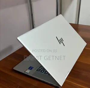 Photo - New Laptop HP Compaq Presario C769US 8GB Intel Core I5 SSD 512GB