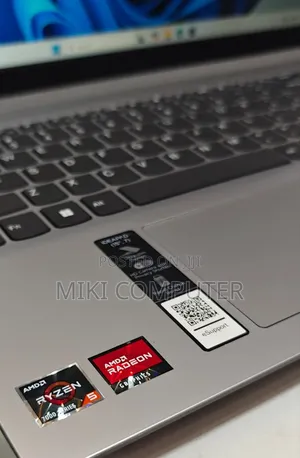 New Laptop Lenovo Ideapad 3 16GB AMD Ryzen 5 SSD 512GB