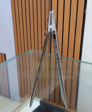 New Laptop HP EliteBook 1040 G6 32GB Intel Core i7 SSD 512GB