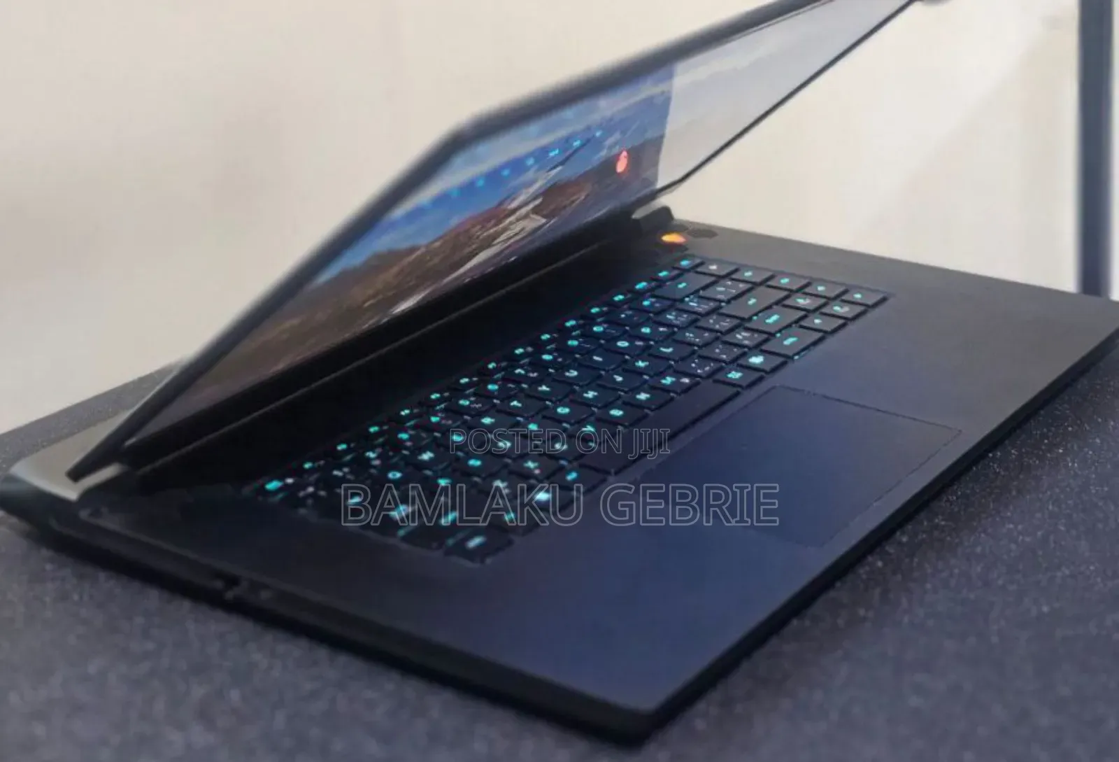New Laptop Alienware M17x R2 16GB AMD Ryzen 7 SSD 1T