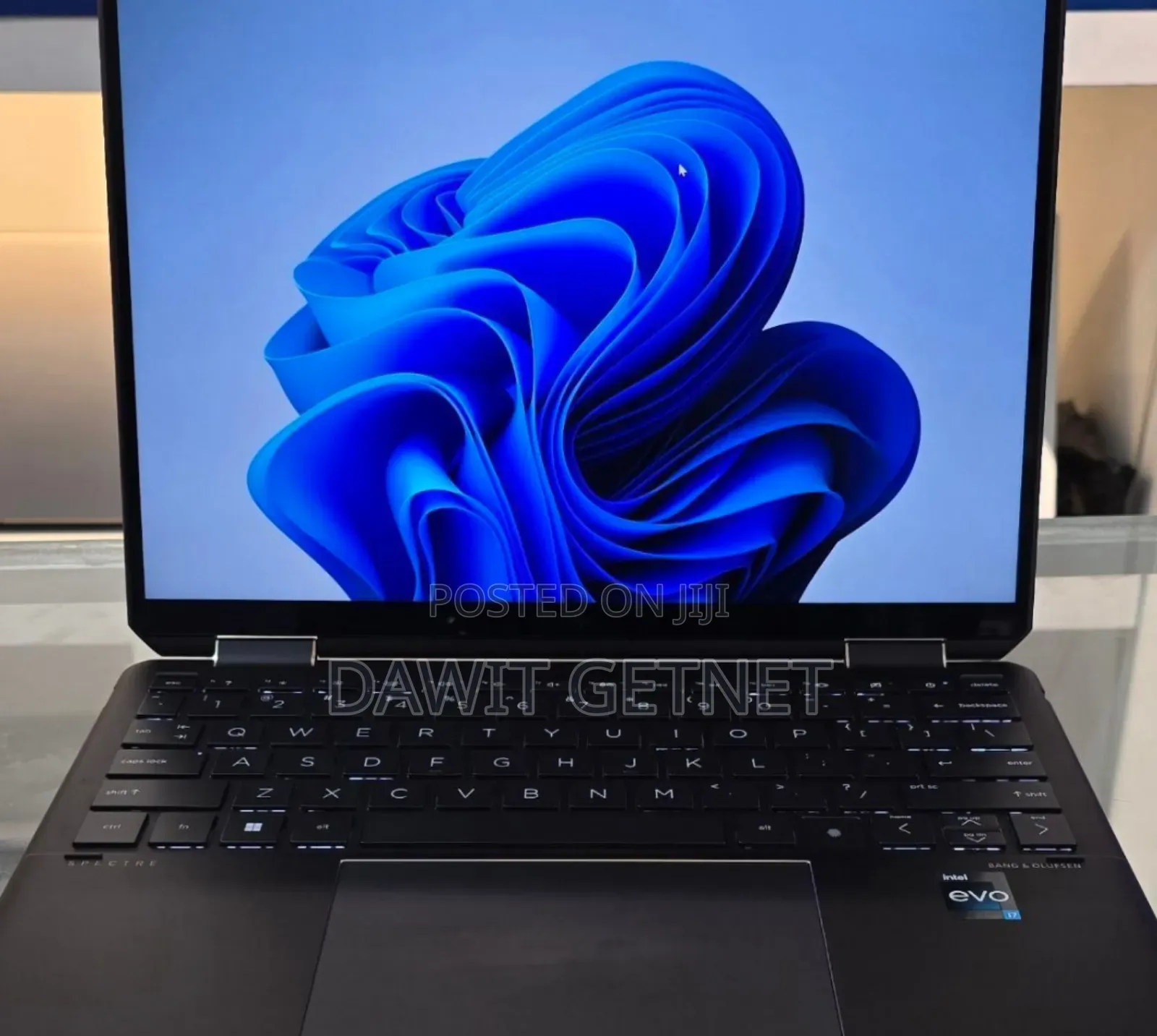 New Laptop HP Spectre 16GB Intel Core I5 SSD 1T