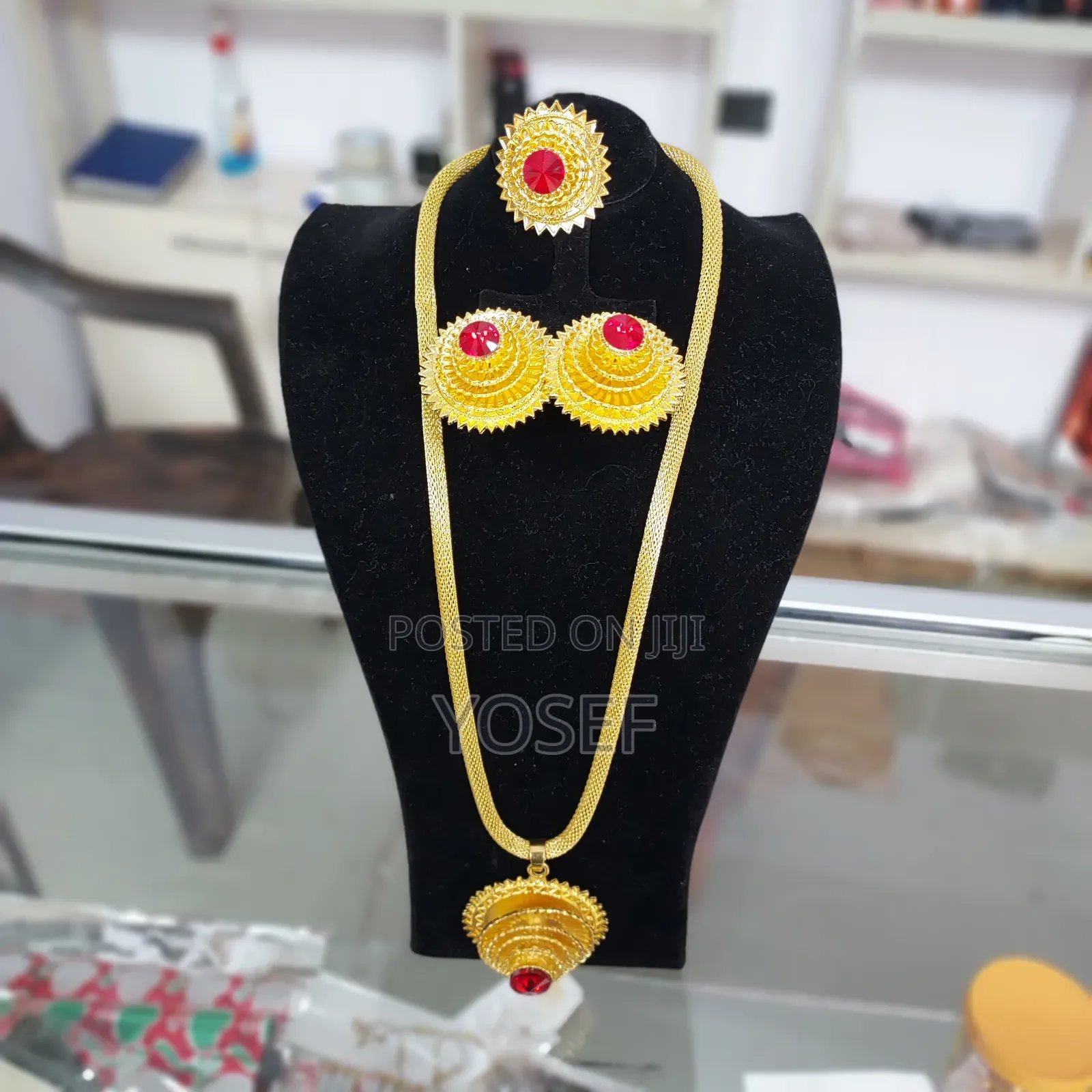Beautiful Traditional Gold-Plated Jewelry Sets – Necklace, Earrings